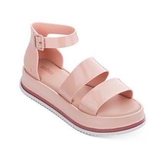 Melissa Platform Sandals 🌸